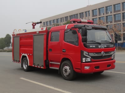 国六东风5吨泡沫消防车